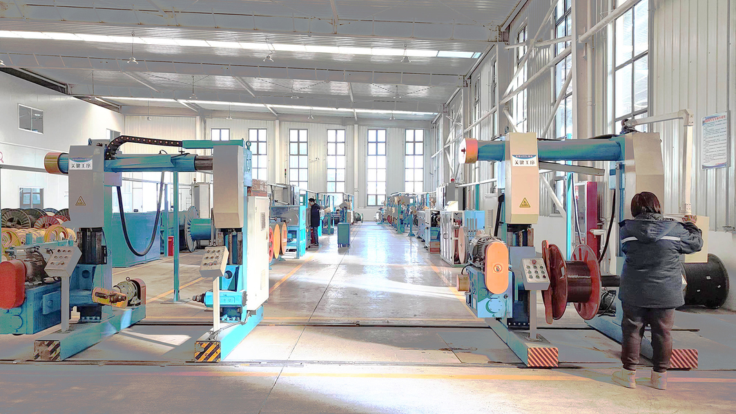 Shandong Yibo Optronics Technology Co., Ltd. производственная линия производителя
