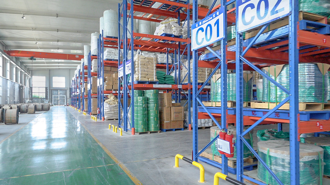 Shandong Yibo Optronics Technology Co., Ltd. производственная линия производителя